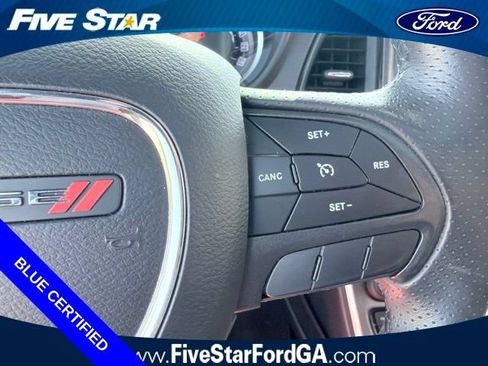 Used 2018 Dodge Challenger R/T Scat Pack RWD image 16