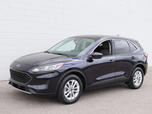 Used 2021 Ford Escape SE FWD image 8