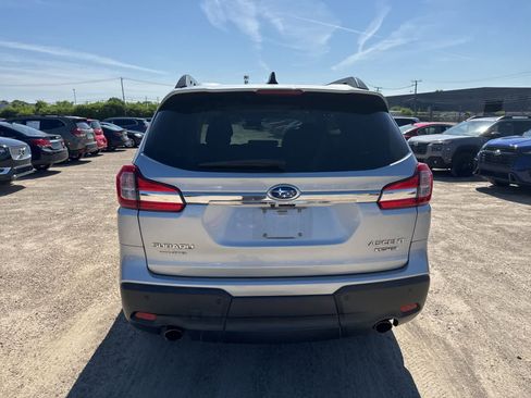 Used 2019 Subaru Ascent Limited AWD/4WD image 13
