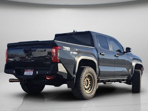 Used 2024 Toyota Tacoma TRD Off-Road image 24