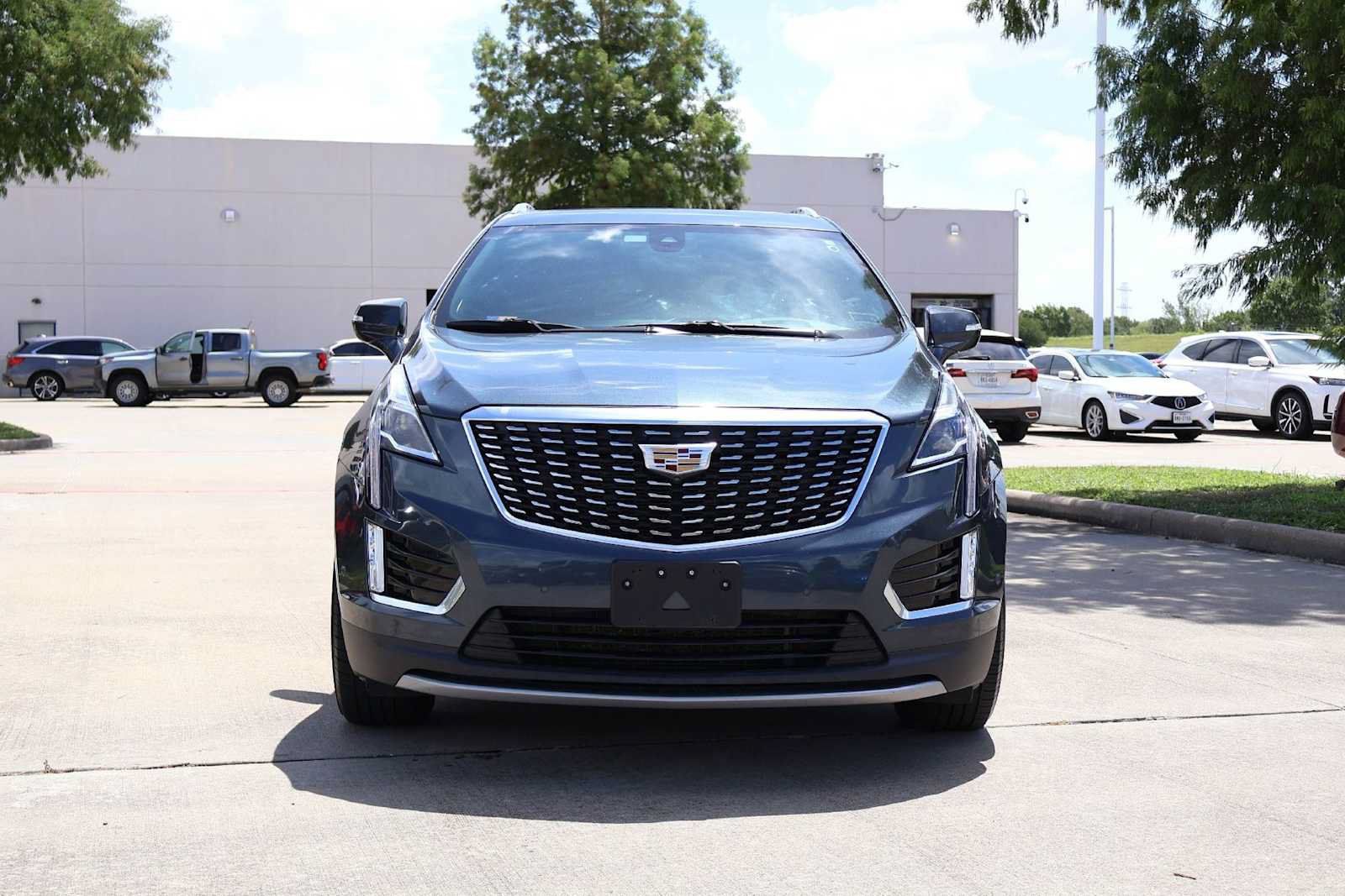 Used 2020 Cadillac XT5 Premium Luxury FWD image 6