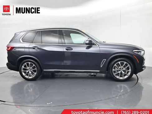 Used 2019 BMW X5 xDrive40i AWD/4WD image 1
