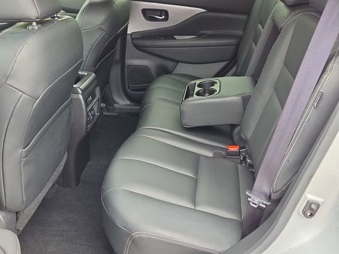 Used 2020 Nissan Murano SV w/ Premium Package FWD image 12