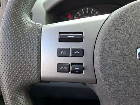 Used 2021 Nissan Frontier SV w/ SV Utility Package RWD image 17