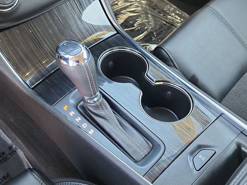 Used 2020 Chevrolet Impala LT FWD image 21
