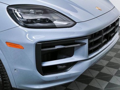 New 2026 Porsche Cayenne AWD/4WD image 38