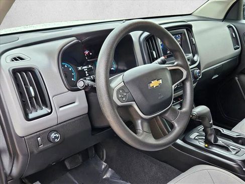 Used 2020 Chevrolet Colorado W/T w/ WT Convenience Package image 10