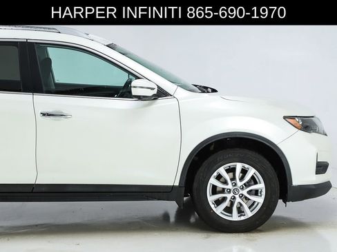 Used 2017 Nissan Rogue SV AWD/4WD image 51