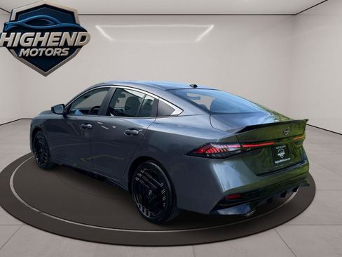 Used 2026 Nissan Sentra SR w/ Floor Mat Package FWD image 4