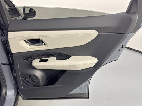 Used 2024 Nissan Ariya Engage image 43