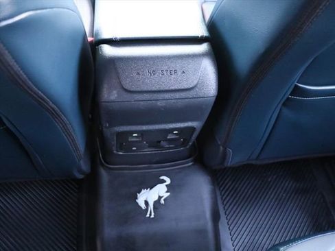 Used 2024 Ford Bronco Outer Banks image 17