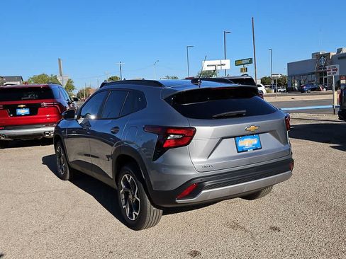 Used 2026 Chevrolet Trax LT w/ Driver Confidence Package FWD image 6