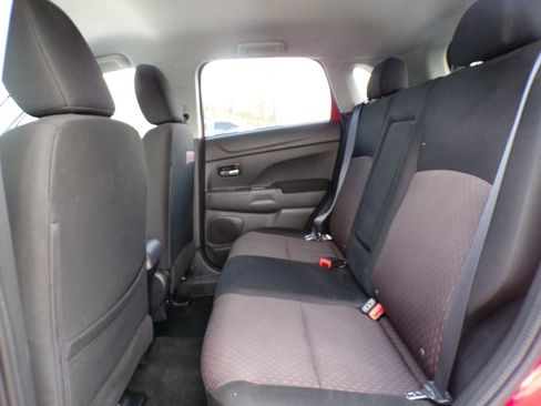 Used 2017 Mitsubishi Outlander Sport ES AWD/4WD image 21