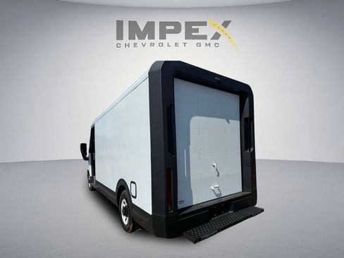 Used 2024 Chevrolet Brightdrop 600 w/ Battery Pack, Max Range AWD/4WD image 3
