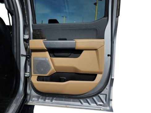 Used 2024 Ford F350 Lariat w/ Sport Appearance Package image 35