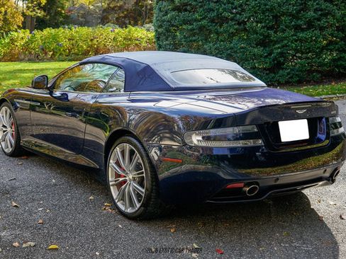 Used 2015 Aston Martin DB9 Volante image 21