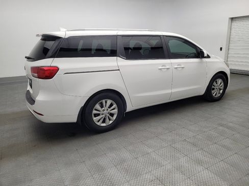 Used 2016 Kia Sedona LX w/ LX Essentials Premium Package image 10