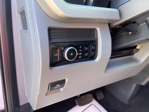 Used 2025 Ford F250 XLT w/ FX4 Off-Road Package AWD/4WD image 17