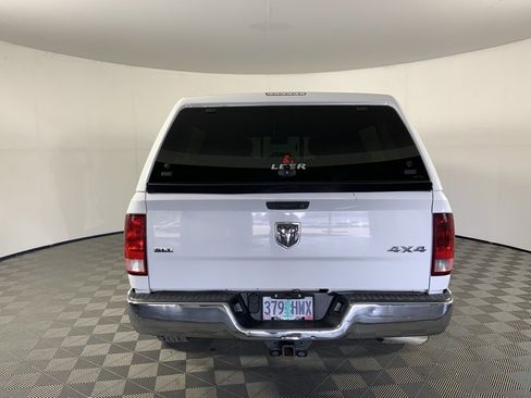Used 2014 RAM 1500 Classic SLT w/ Luxury Group image 8