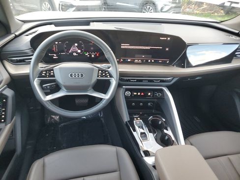 Certified 2025 Audi Q5 Premium Plus w/ Premium Plus AWD/4WD image 3