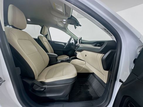 Used 2022 Ford Escape SE AWD/4WD image 29