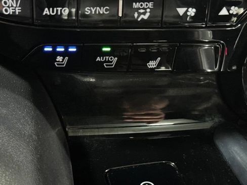Used 2022 Acura MDX A-Spec AWD/4WD image 7