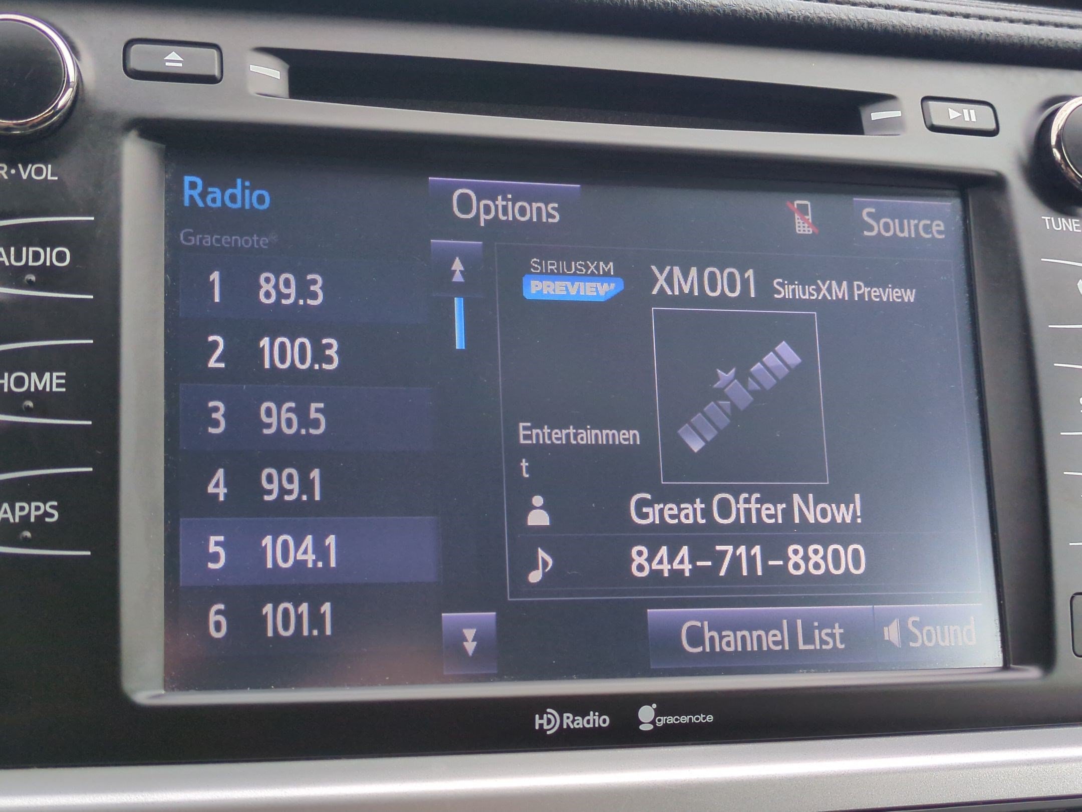 Used 2015 Toyota Highlander XLE FWD image 20