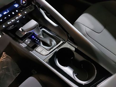 New 2026 Hyundai Elantra SEL Sport Premium FWD image 23