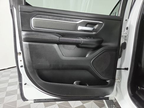 Used 2019 RAM 1500 Big Horn AWD/4WD image 25
