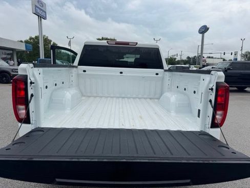 Used 2026 GMC Sierra 1500 Pro w/ Pro Value Package AWD/4WD image 27