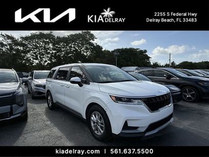Used 2023 Kia Carnival LX