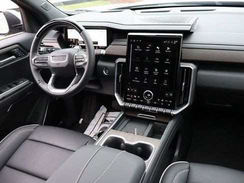 New 2026 GMC Acadia Denali w/ Super Cruise Package image 12