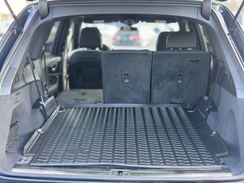 Used 2025 Audi Q7 2.0T Premium w/ Convenience Plus Package image 6