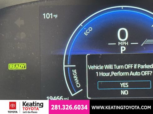 Certified 2025 Toyota Camry SE FWD image 27