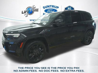Used 2023 Jeep Grand Cherokee Overland w/ Advanced Protech Group III