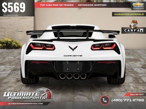 Used 2015 Chevrolet Corvette Stingray Coupe w/ ZF1 Appearance Package RWD image 5