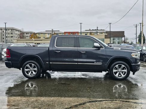 Used 2020 RAM 1500 Limited image 9