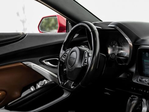 Used 2016 Chevrolet Camaro LT image 23