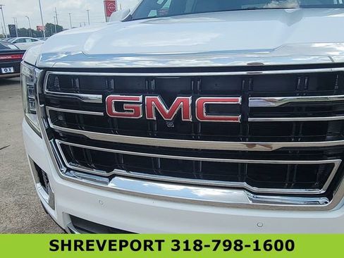 Certified 2023 GMC Yukon XL SLT w/ SLT Premium Package RWD image 32