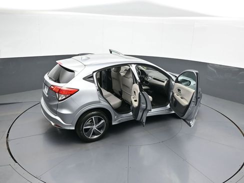 Certified 2019 Honda HR-V Touring image 45