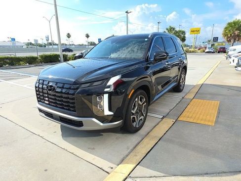 Used 2025 Hyundai Palisade Limited FWD image 8