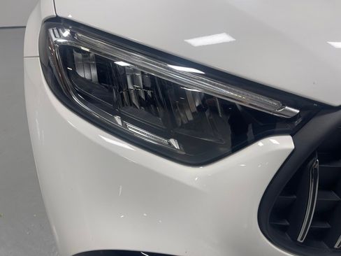 Used 2025 Mercedes-Benz GLC 43 AMG 4MATIC image 10