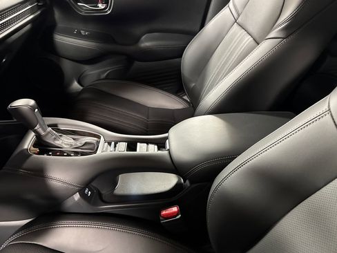 Certified 2024 Honda HR-V EX-L image 25