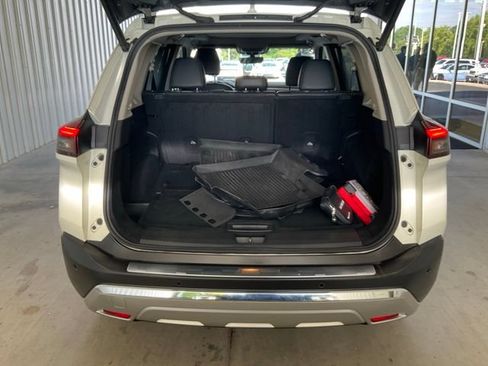 Used 2023 Nissan Rogue Platinum w/ Platinum Premium Package AWD/4WD image 20