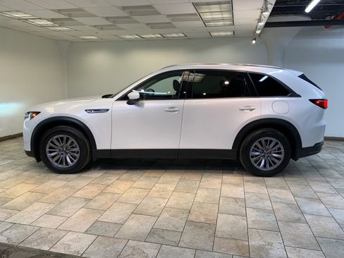 Used 2024 MAZDA CX-90 Plug-In Hybrid w/ Preferred AWD/4WD image 3