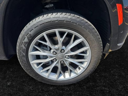 Certified 2023 Jeep Grand Cherokee L Summit w/ Advanced Protech Group IV AWD/4WD image 23