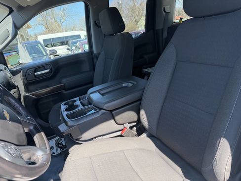 Used 2021 Chevrolet Silverado 1500 LT w/ Safety Package II AWD/4WD image 25