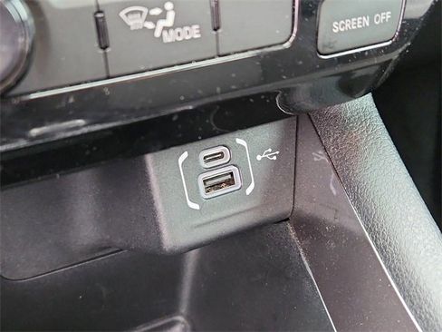 Certified 2024 Jeep Compass Sport image 21