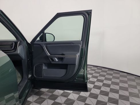 Used 2022 Rivian R1S Launch Edition Quad AWD/4WD image 18