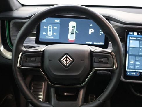 Used 2022 Rivian R1T Launch Edition image 90